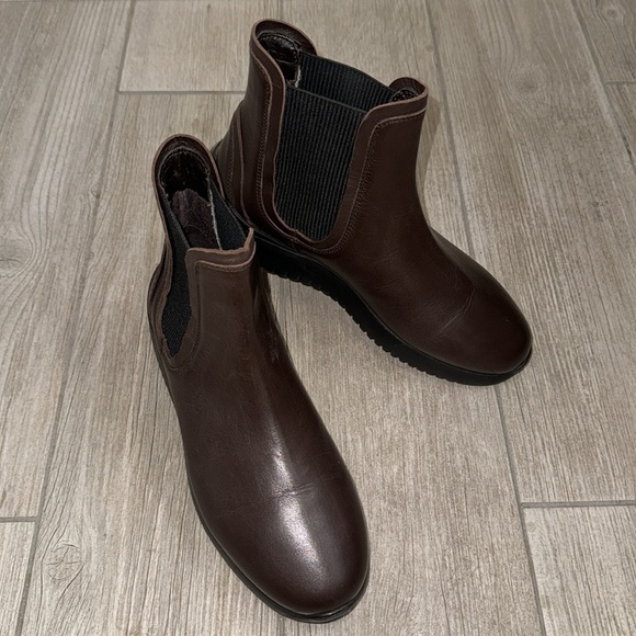 New Aquatalia Christiana Leather Chelsea Boot Extra Light Size 7.5 NEW - Picture 4 of 16